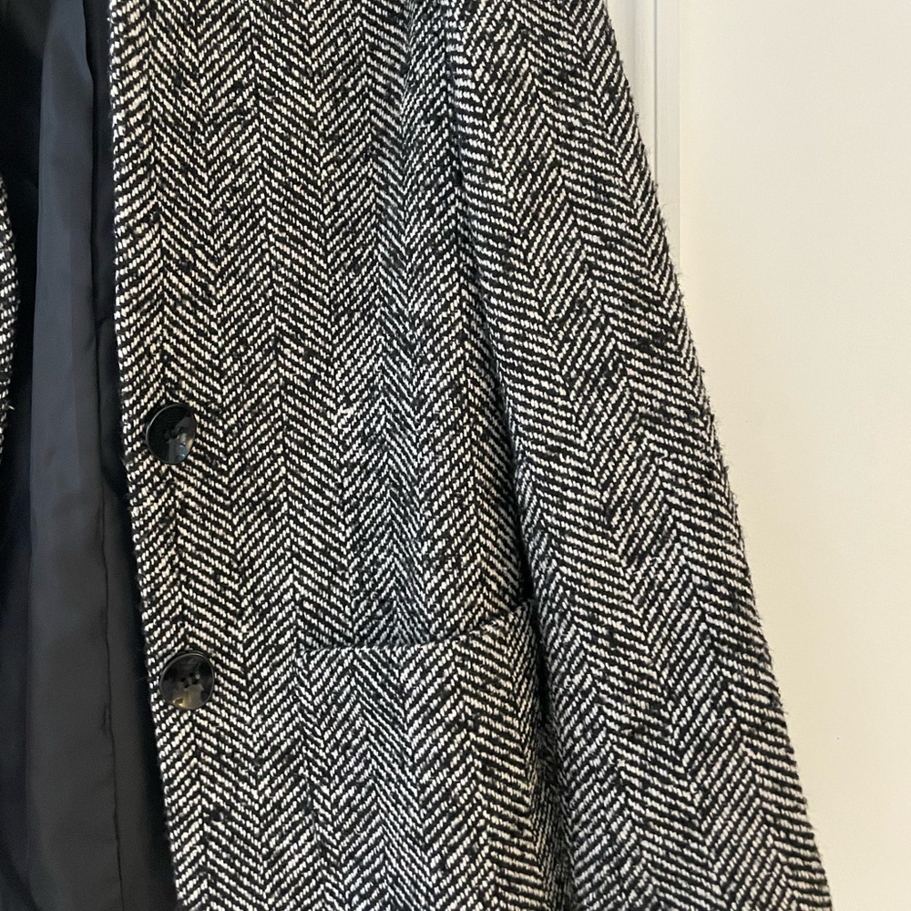 Primark black and white coat - Picture 2 of 5